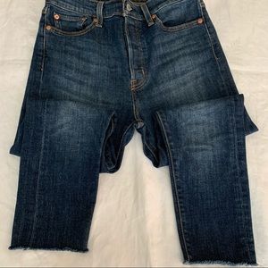 Levi’s Wedgie Skinny Jeans